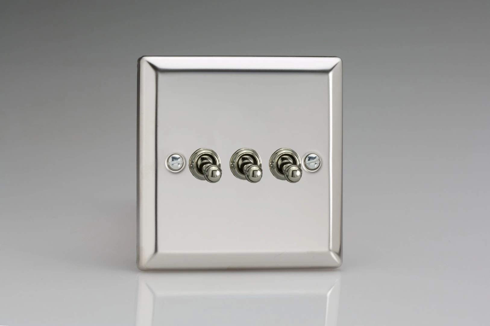 Varilight XCT3 Toggle Switches 3 Gang Mirror Chrome,91x91x36mm