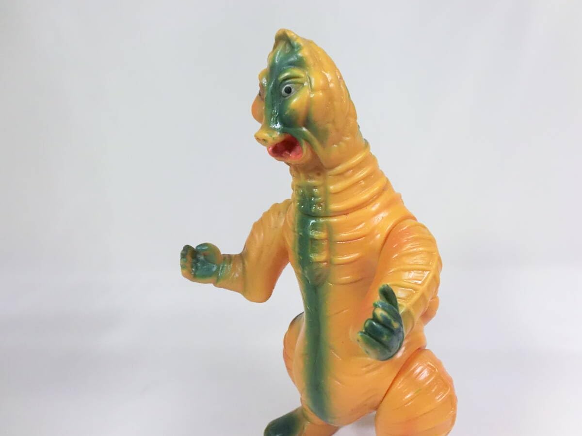 ビンテージソフビ バニラ 一期 ウルトラマン マルサン ブルマァク 特撮