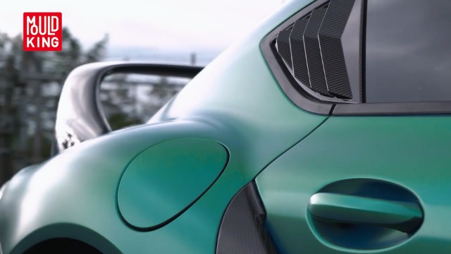 Mould King Speed Champion Building Toys with Display Case, 27046