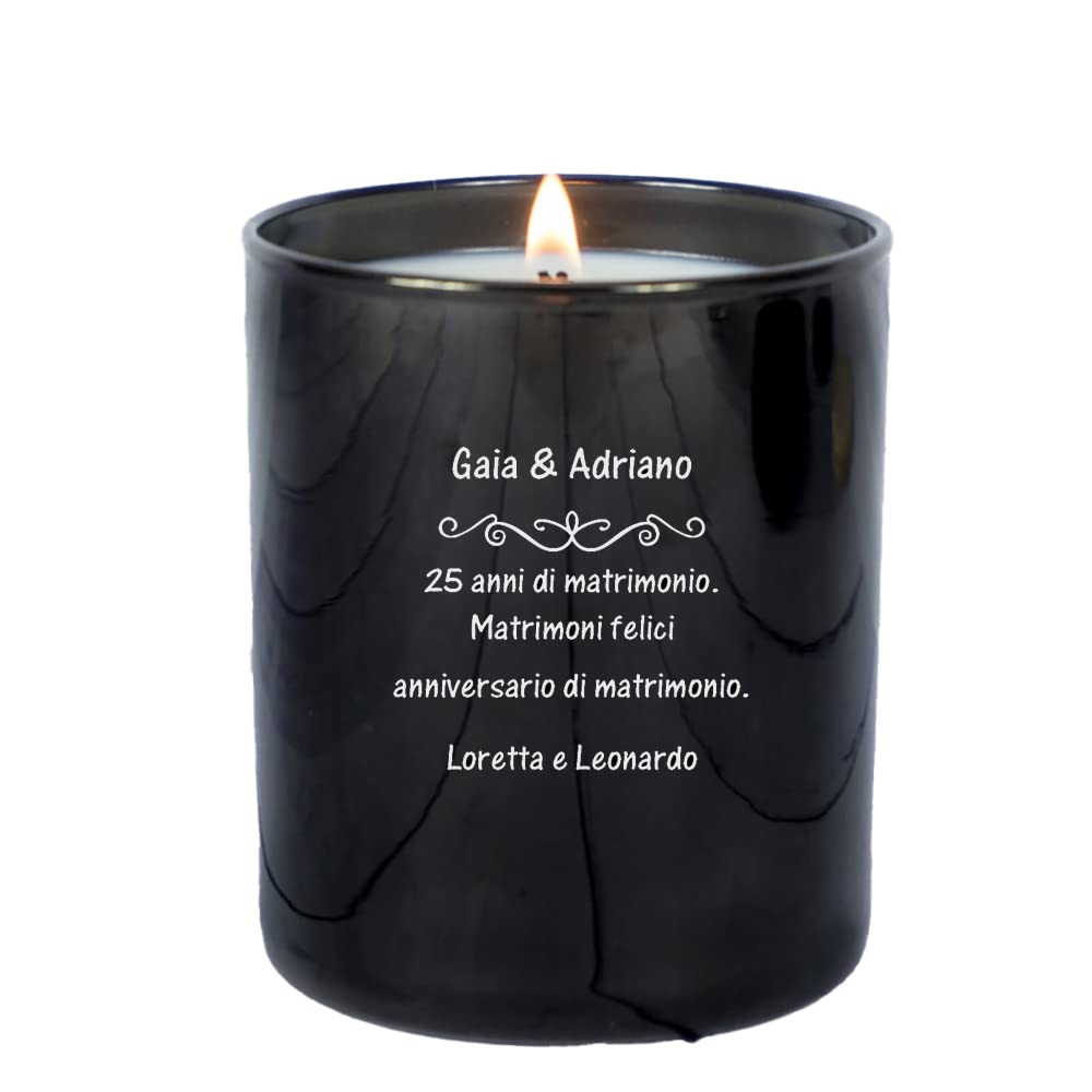 Candela 100% vegetale con coperchio in legno inciso con nome, dedica e firma con campana.
