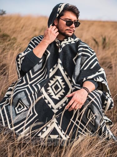 Image of Wool Poncho Men - Handmade Alpaca PONCHO - Mexican Poncho Style - Cowboy Ponchos for Men - Alpaca Ponchos.