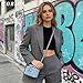 Imagen de CORIOS Bolso de Bandolera de Tejano Jean para Mujer Bolsos Vaqueros Mini Bolso Cuadrado Bolso de Mano con Diseño Acolchado Bolso de Hombro de Mezclilla Retro Tote Bolsa de Cubo con Cadena Azul Claro