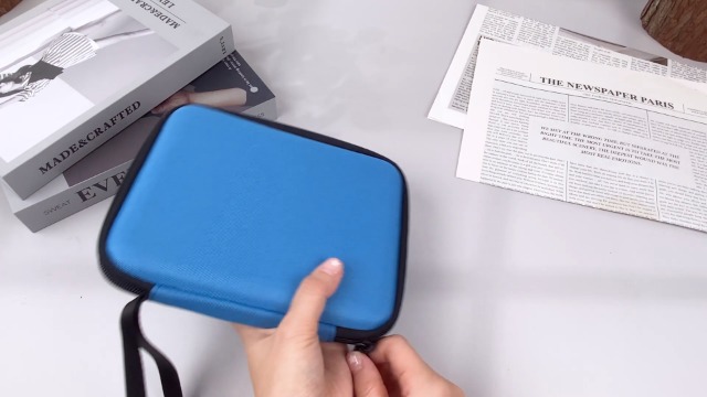 Image of Storage Case for EastPin Neck Light (Case Only), Zipper Carring Box with Organizer Pouch for Cable, Glasses, Reading Accessories Book Page Holder Bookmarks and Craft Knitting Crochet Sewing Supplies