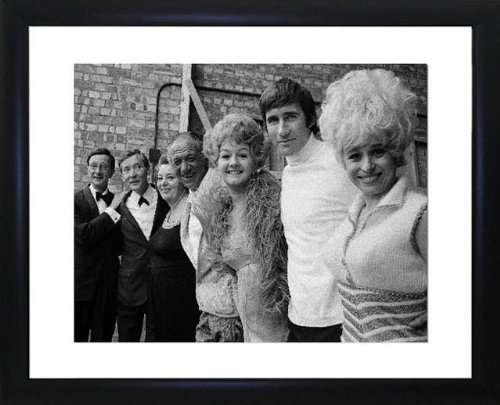 Picture Favourites White Carry On Framed Photography