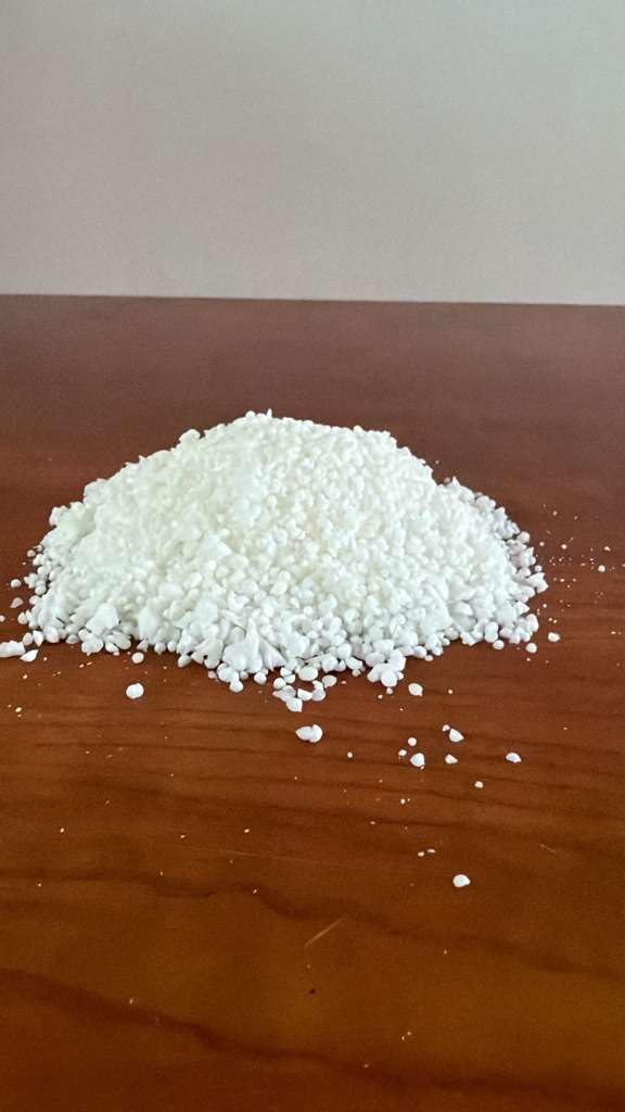 Pastillas de cera emulsionante sin OMG NF – 16 onzas – para cosméticos de bricolaje, jabón, velas, empaquetadas en bolsa termosellada de Mylar Natural Farms
