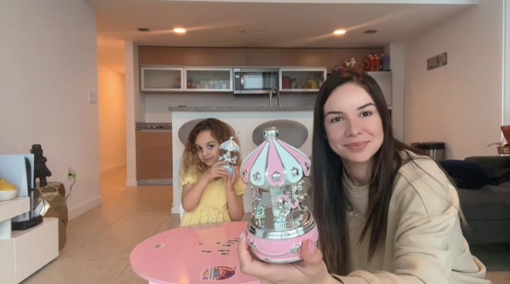 Watch LMMIUU Star Ceramic Carousel Music Box on Amazon Live