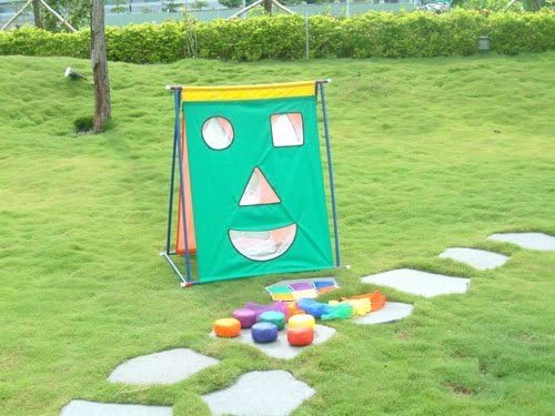 Face Target Toss Game