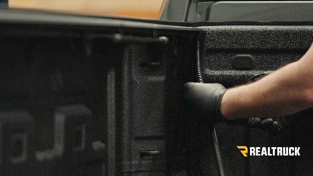 Amazon.com: RealTruck BAK BAKFlip MX4 Hard Folding Truck Bed