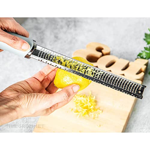 Image of Microplane MP-0628 Grater Grater with Original Recipe 12.5 x 1.4 x 1.3 inches (31.8 x 3.5 x 3.3 cm), Zester Grater, Premium Series, Pure Wrist Blue