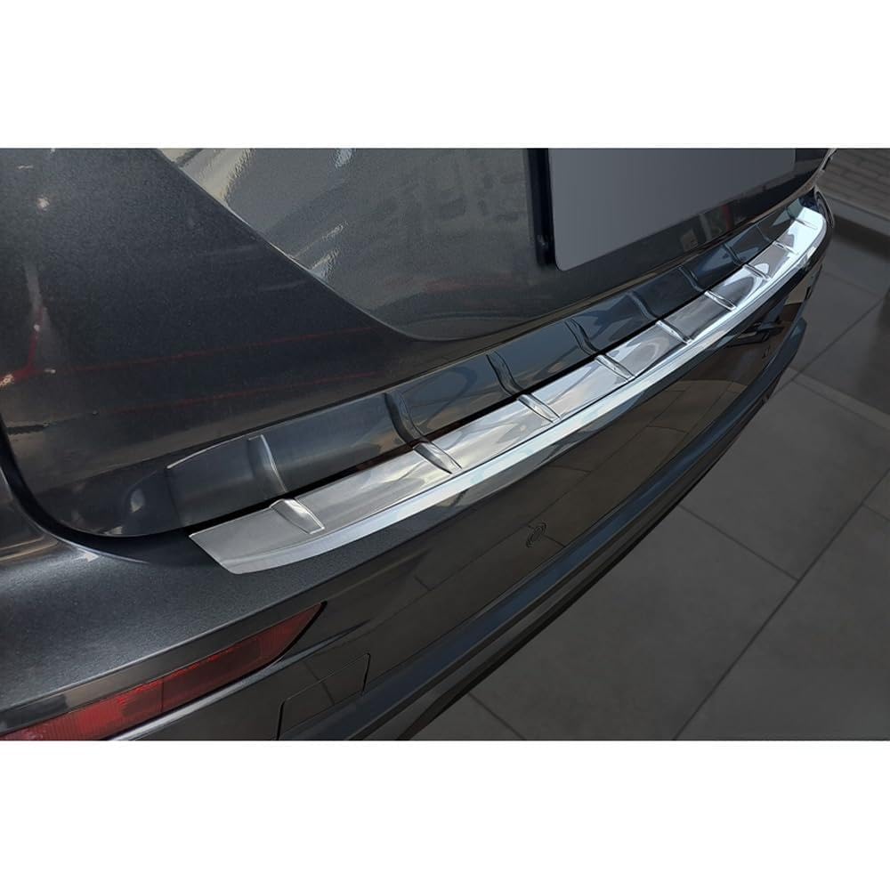 Avisa Stainless Steel Rear Bumper Protector compatible with Mitsubishi Outlander IV Facelift 2025- - Silver