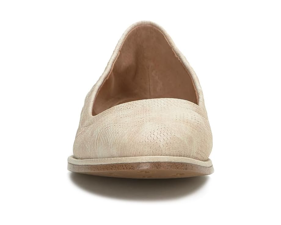 Lucky Brand Wimmie - Front View