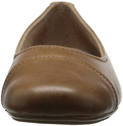 Eastland Women's Gia Slip-On Loafer2