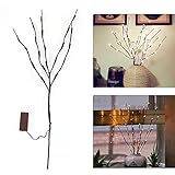 Branches réglables. vous pouvez ajuster l'angle de la branche, la faire tourner ou la tirer vers le haut ou le bas pour créer votre propre aspect naturel.