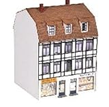  Noch 66502 - Landschaft und Ausschmückung: Altstadthaus Spielwaren mit Imbiss