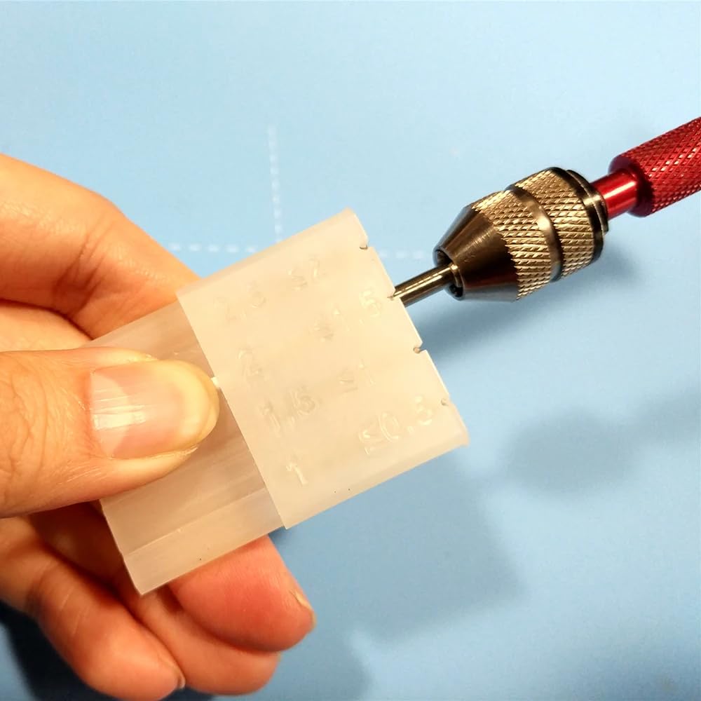 Plastikowa wiertarka środkowa z okrągłym prętem, używana do produkcji akcesoriów hobby, zestawy dioramów modelarskich, narzędzia do modelowania DIY