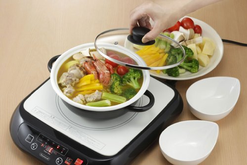 Amazon｜ニューDo!なべ 土鍋風ホーロー鍋 20cm ブラック DR-4888｜土鍋