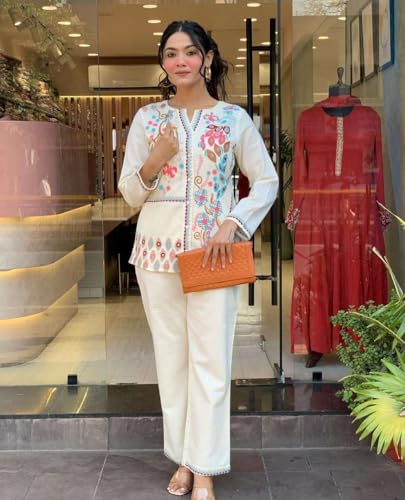 Image of SOFIYA'S TREND Women's Cotton Embroidery Straight Kurti with Pant Set
