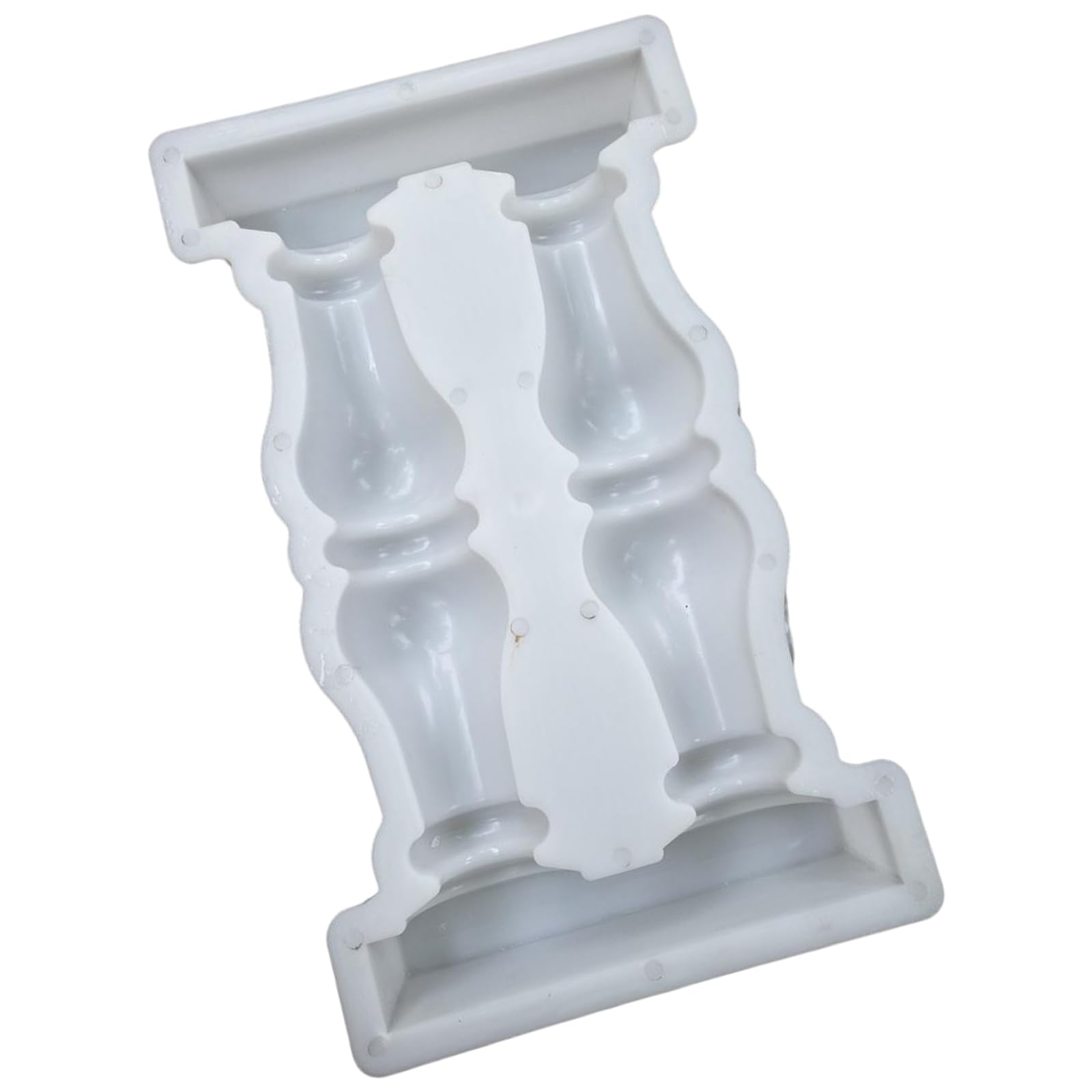 Moule pour fabrication de vases et clôtures Morain en plâtre ou béton de maison