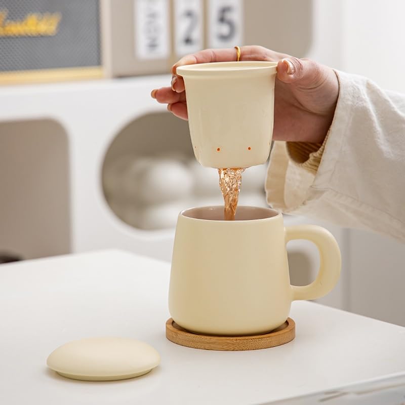 Tasse à thé Tasse à thé simple et moderne en céramique jaune crème, avec couvercle et filtre, idéale for le bureau et la maison Récipient de trempage(B)