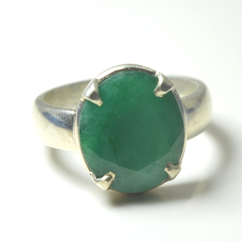 55Carat Unisex NA plata de ley talla ovalada verde esmeralda
