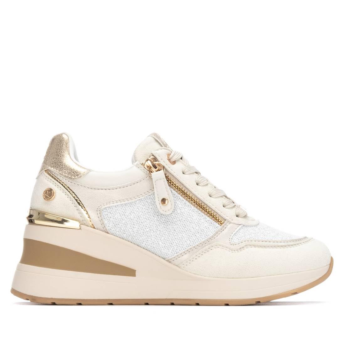 XTI - Zapatilla Mujer - Calzado Cómodo y Versátil - Moda Casual