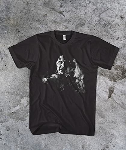 The Exorcist Shirt Mens Horror Tshirts 1970s Vintage Movie Shirts for Women 70s Gifts for Men Black2
