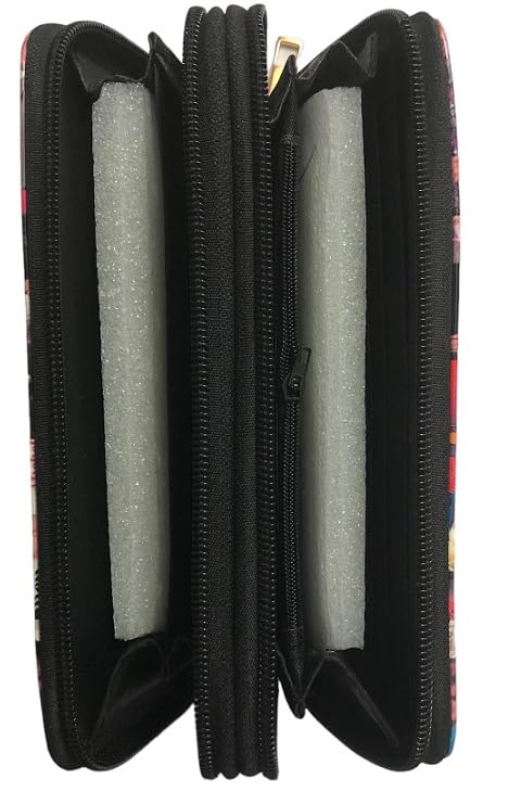 The Obama Family in the White House Commemorative Wristlet Wallet2