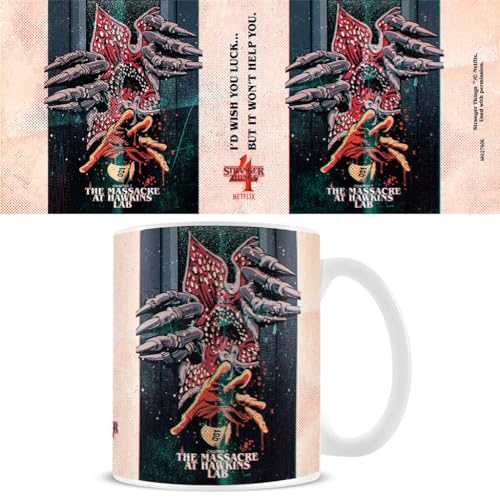 Taza Stranger Things S4 de 315 ml del Massacre du Laboratoire d'Hawkins