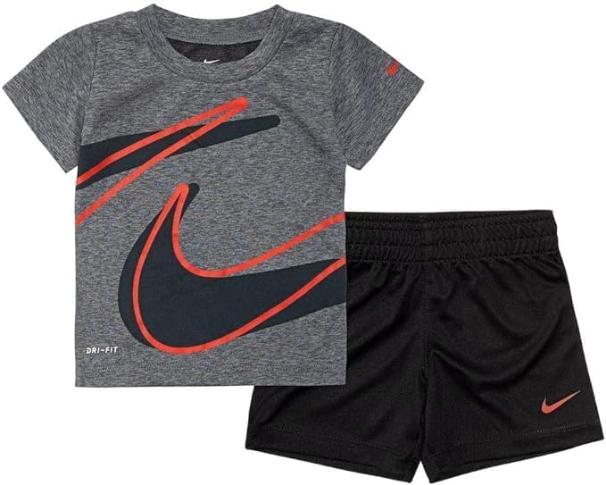 Ensemble Nike garçon t-shirt et short pour le football et le parc