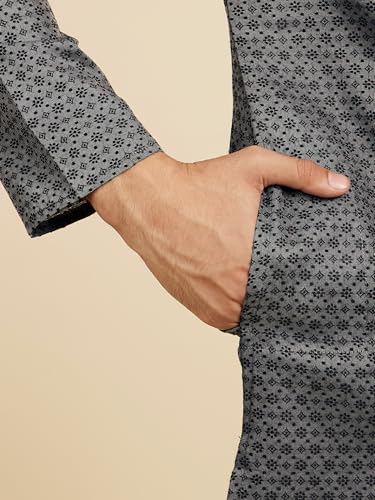 Image of DIWAS BY MANYAVAR Men's Art Silk Printed Kurta (1pc)