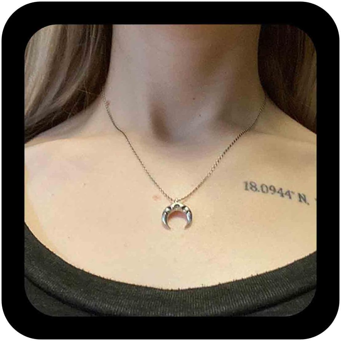 Boho Moon Crescent Choker Necklace Half Moon Pendant Necklace Silver Crescent Necklace Double Horn Necklace Jewelry for Women