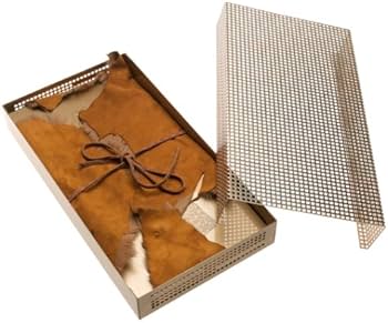 Visionaire No. 33: Touch: A Collaboration with Fendi - Gan