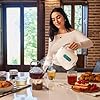 Cecotec Bollitore elettrico 1 Litri Thermosense 140 White. 2200 W, riscaldamento rapido, filtro anticalcare, senza BPA e altri tossici, base girevole a 360°, recipiente senza fili