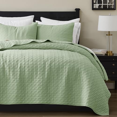 Image of palassio Sage Green 100% Cotton Quilt King Size Bedding Sets with 2 Pillow Shams, Textured Lightweight Soft Bedspread Shabby Chic Coverlet, Quilted Comforter Bed Cover for All Season, 3 Pieces
