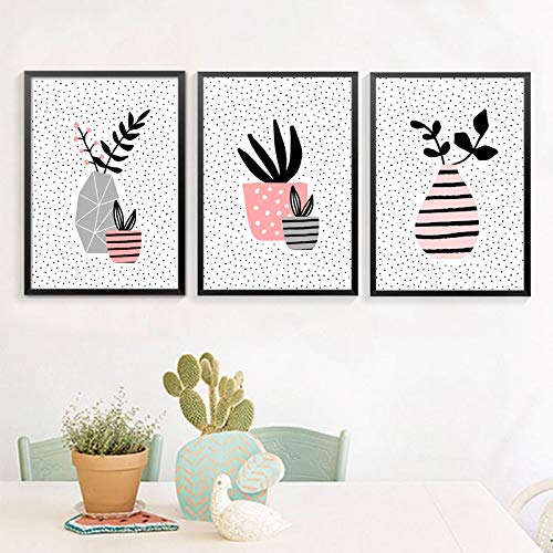 Vase scandinave avec plante succulente pour habiller un grand mur vide facilement