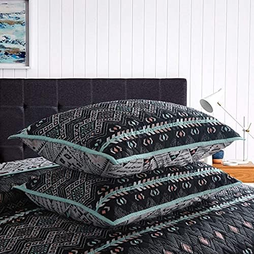 Qucover Quilted Bedspreads Double Size 230x230 cm Lightweight Polyester Reversible Black White Geometric Pattern Quilt Set Bedspread with Pillow Shams, 3 Pieces Decorative Coverlet Set
