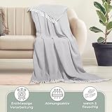 Gräfenstayn Premium Tagesdecke mit Fransen - 100% Baumwolle - 180 x 240 cm - Fischgrätenmuster Sommerdecke - Baumwolldecke als Bett-Überwurf, Couch-Überwurf, Sofa-Decke (Grau)