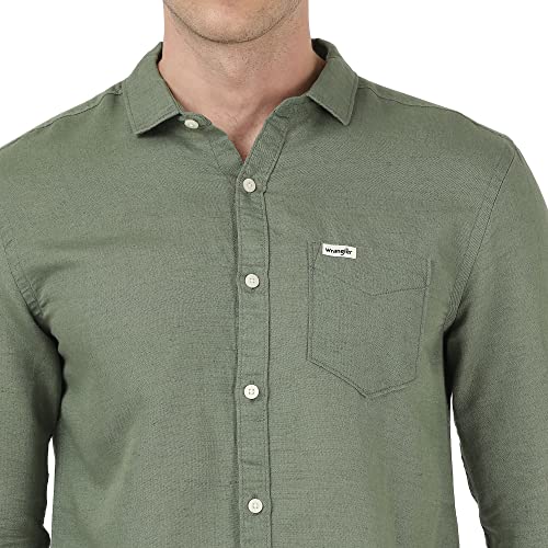 Image of Wrangler Men's Regular Fit Shirt