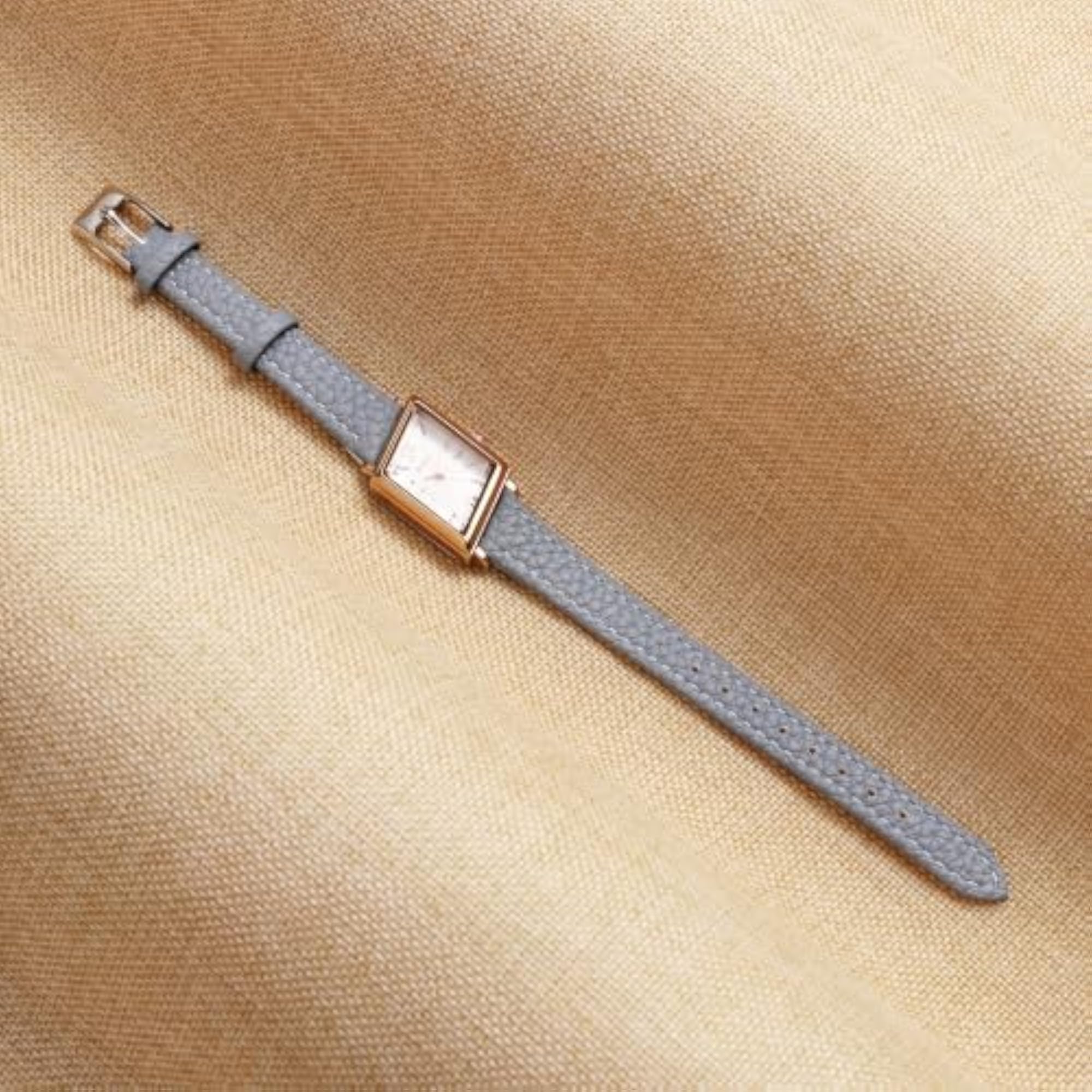 Women's Stylish Blue Timepiece Watch, Ideal for Gifting
