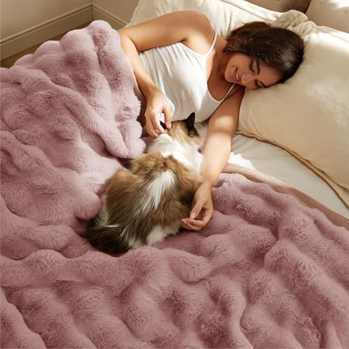 Bedsure GentleSoft Fluffy Faux Fur Blanket Twin Size, Fuzzy Soft Bubble Blanket for Couch, Home Decor Gifts for Bedroom Living Room, Thick Furry Cozy Gifts for Women, Dusty Rose, 60x80 Inch