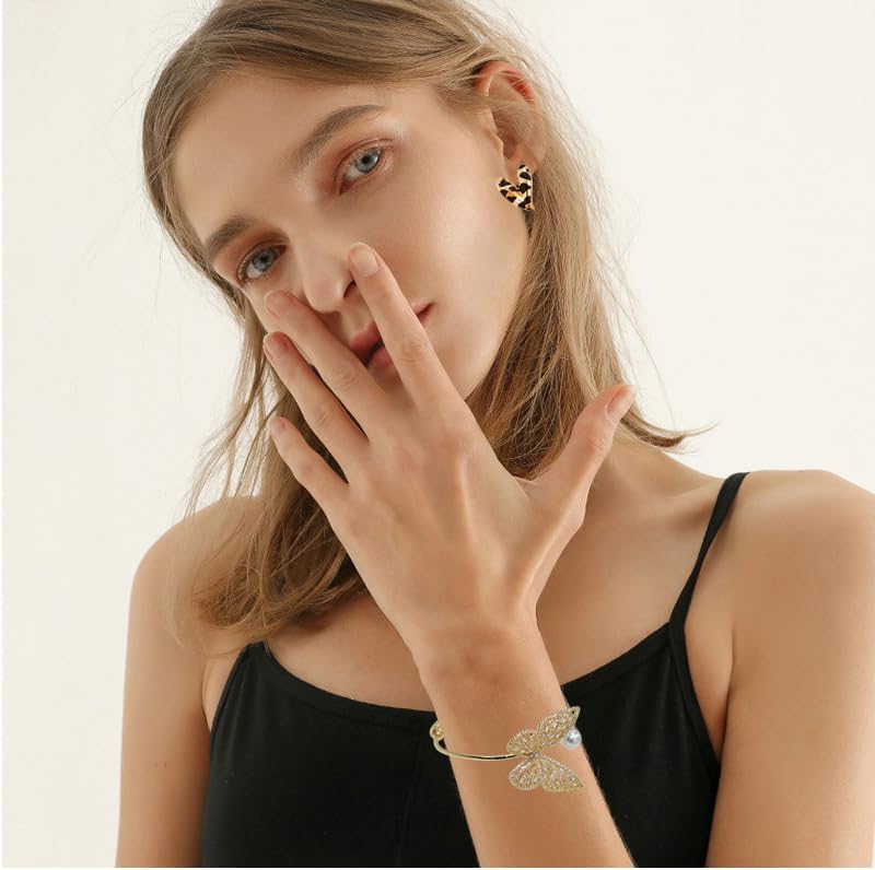 4 Pairs Dainty Heart Chunky Statement Stud Earrings for Women Cute Gold Plated Red Black White Enamel Hearted Shaped Studs Earring Fashion Trendy Jewelry Gift - Image 3