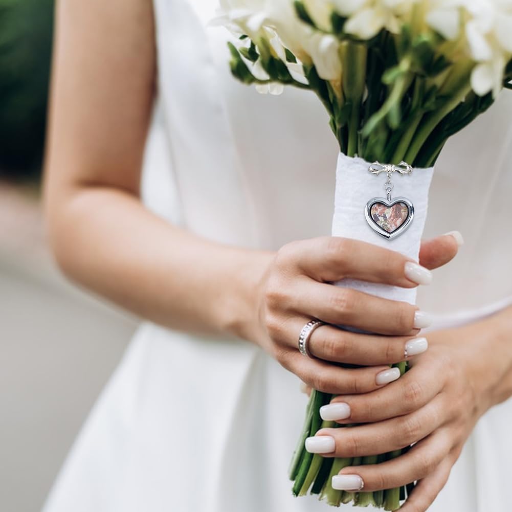 SUPERFINDINGS 2Pcs Wedding Bouquet Photo Charm Bouquet Photo Locket Charms Heart Bridal Brooches Bow Tie Wedding Memorial Brooches Pins Brass Frame Pin Brooch for Bridal Decorations - Image 6