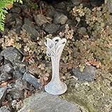 Stabilité : vase stable avec les dimensions Φ6 x H17 cm, idéal pour différentes conditions météorologiques.