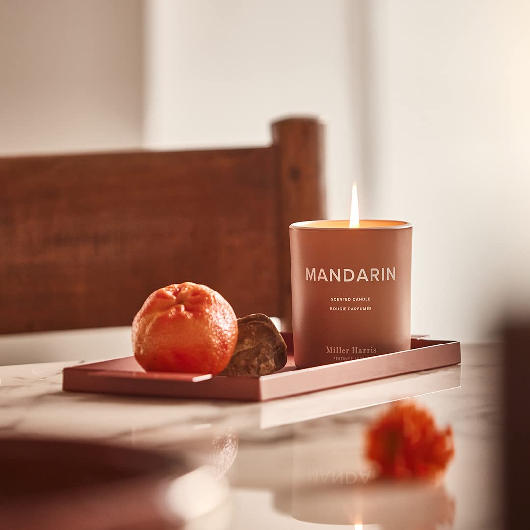 Miller Harris Vela de mandarina, cera natural, vela perfumada de lujo (220 gramos)