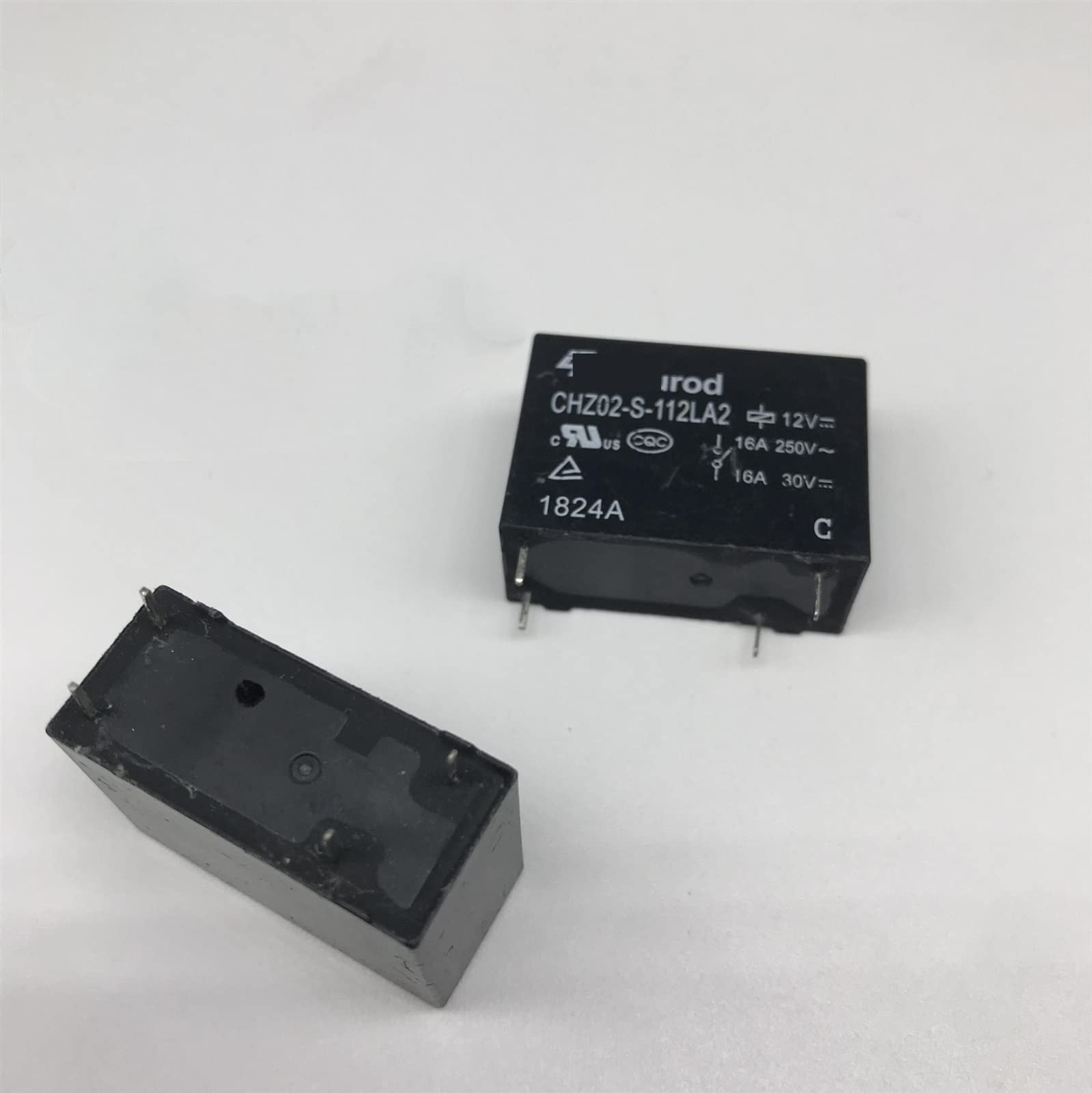 Relé CHZ02-S-112LA2 electromecánico de 12V y 16A para sustitución de componentes 2