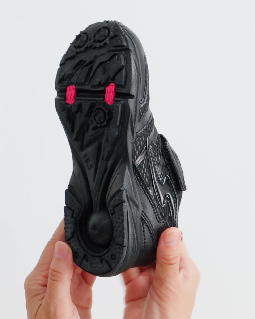 Amazon | スニーカー 通学履き 男の子 女の子 15~24.5cm キッズ SS