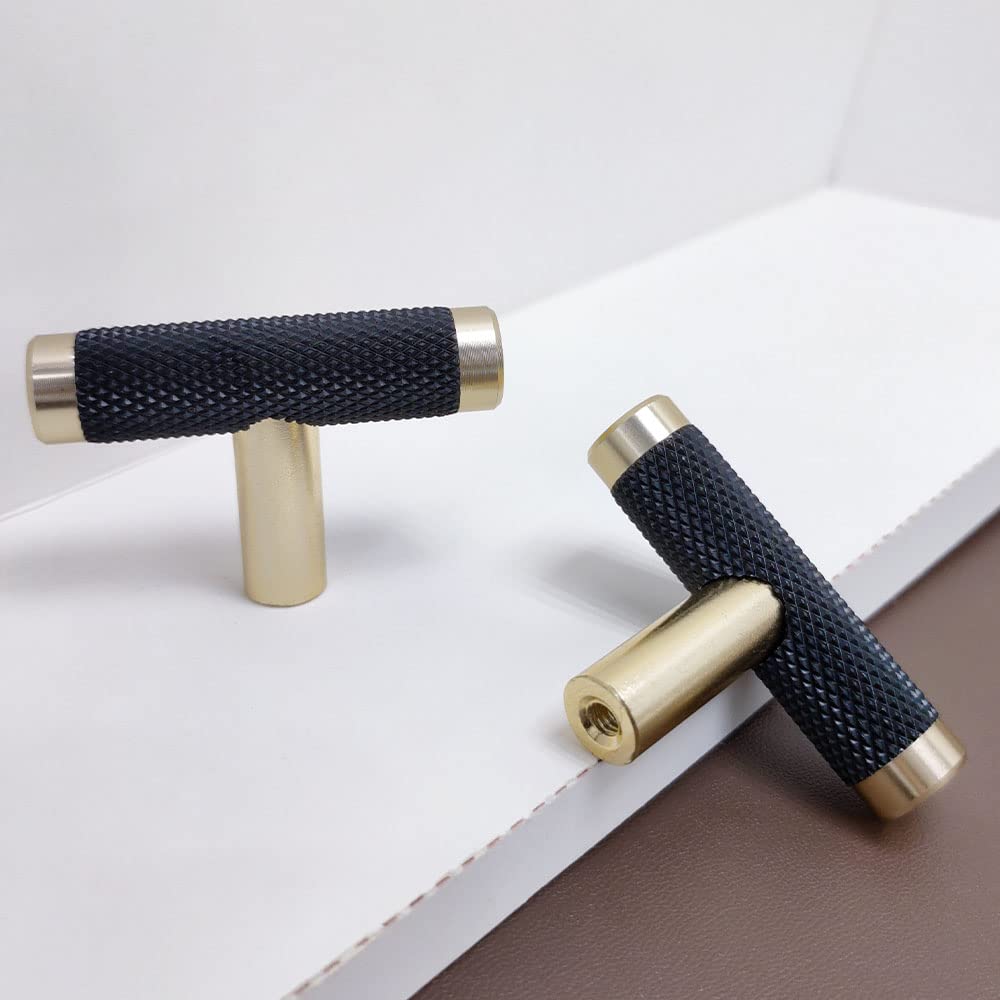 Boutons en T pour tiroir en or brossé pour une cuisine moderne et chaleureuse