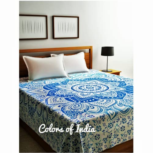 bedspread with pillow cover
