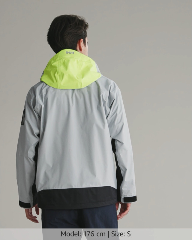 Amazon.co.jp: Helly Hansen Brisk Light Jacket, aluminum : Clothing