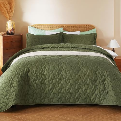 Image of EVENHUG Quilt Queen Size Bedding Set with Pillow Sham Lightweight Bedspreads Coverlet Soft Reversible Bed Cover for All Season 3 Piece